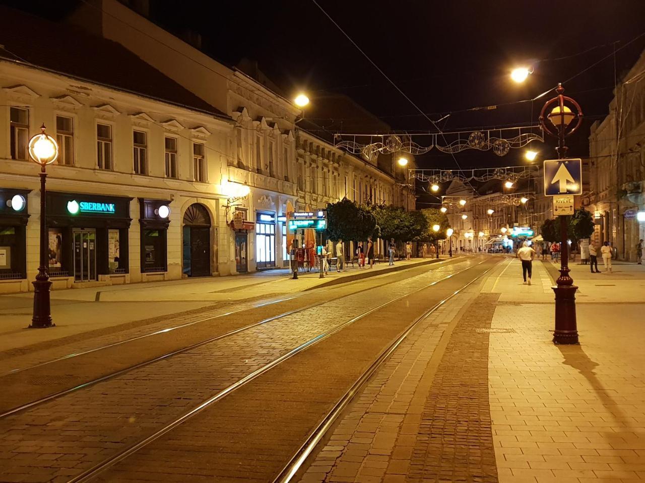 Vagabond Apartman Miskolc Extérieur photo